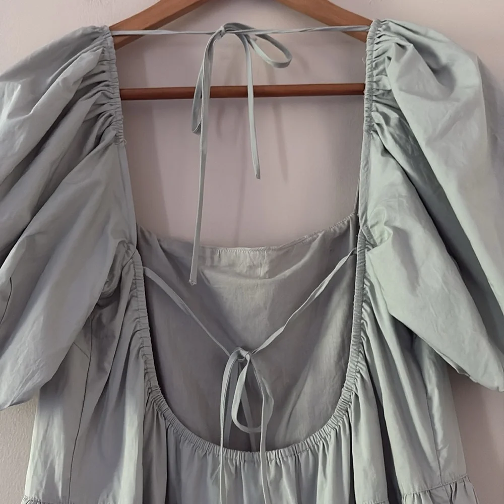ASTR The Label llana Midi Dress Puff Sleeve Tiered‎ Skirt Tie Back Light Green M